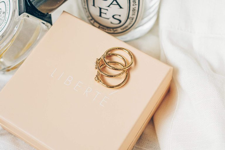 Small Accessories, Big Opportunities: Grow Your Wholesale Business with 4tunefashion