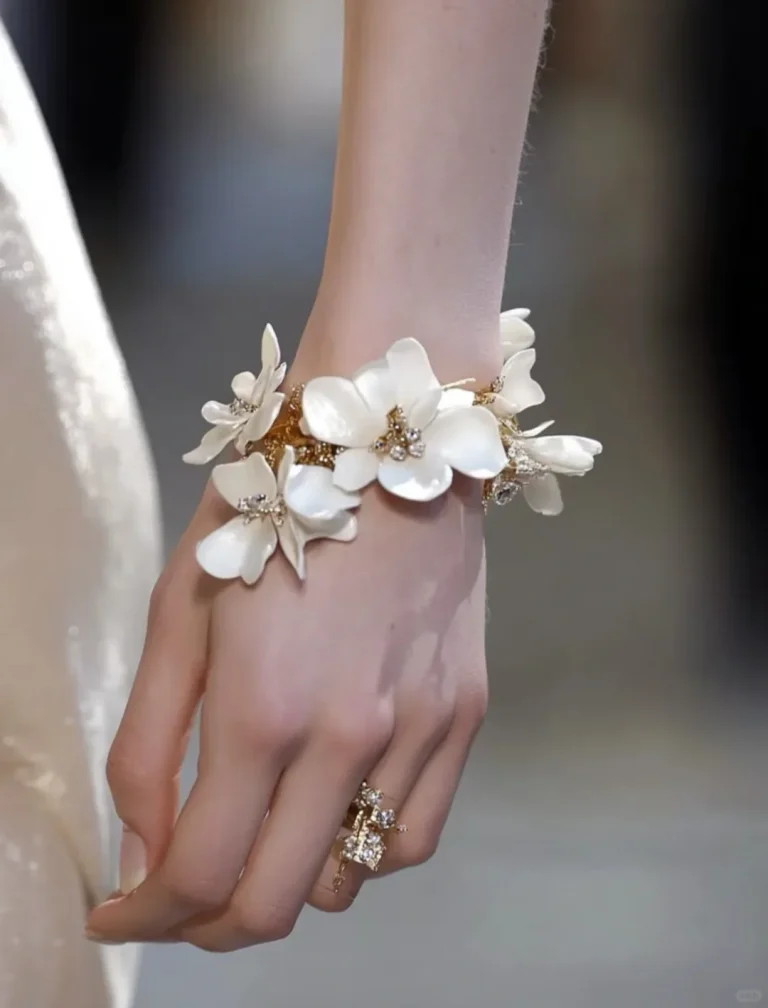 Let’s Grow Together: 4tunefashion, Your Long-Term Wholesale Partner