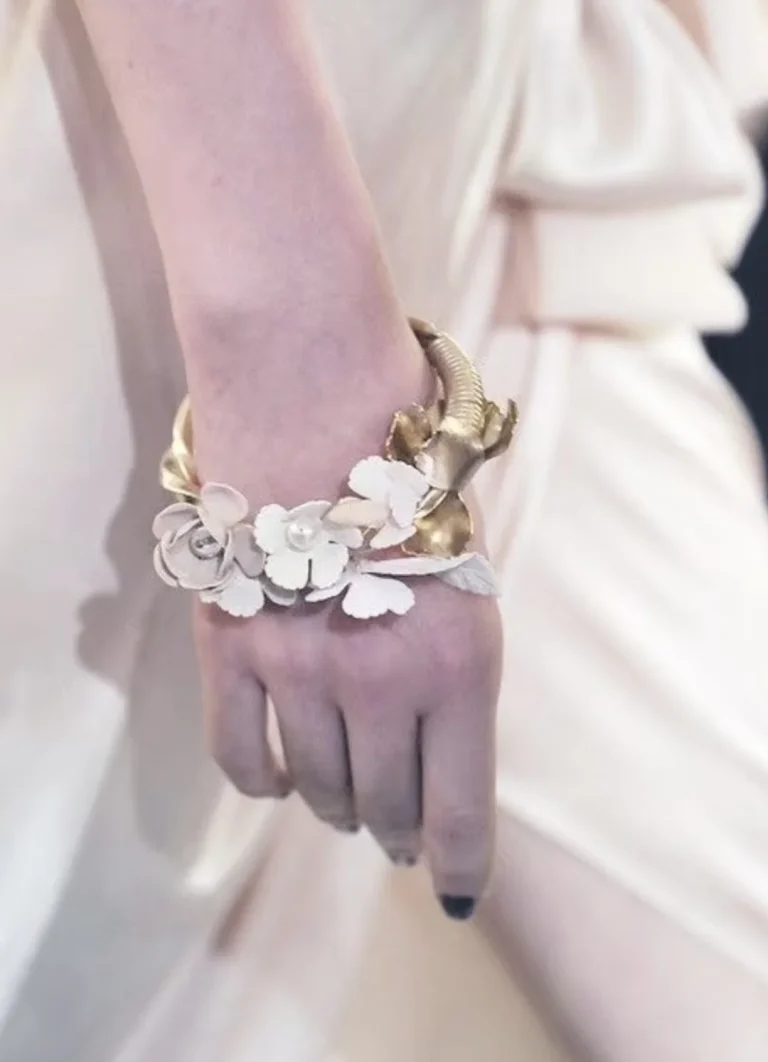 Why a Public Figure Shouldn’t Wear Diamonds | 4tunefashion – Top 10 Chinese Fashion Jewelry Supplier