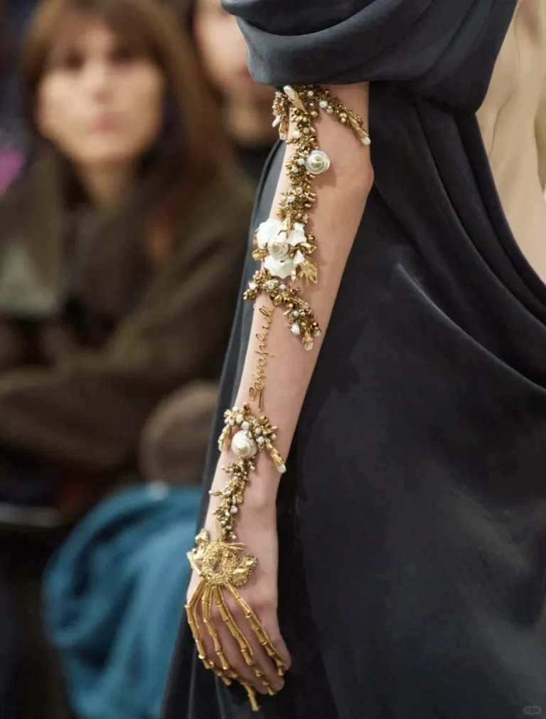 From Factory to Brand — How 4tunefashion Helps Build Global Fashion Accessories Brands