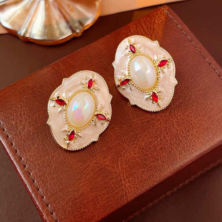 wholesale retro earrings cheap price
