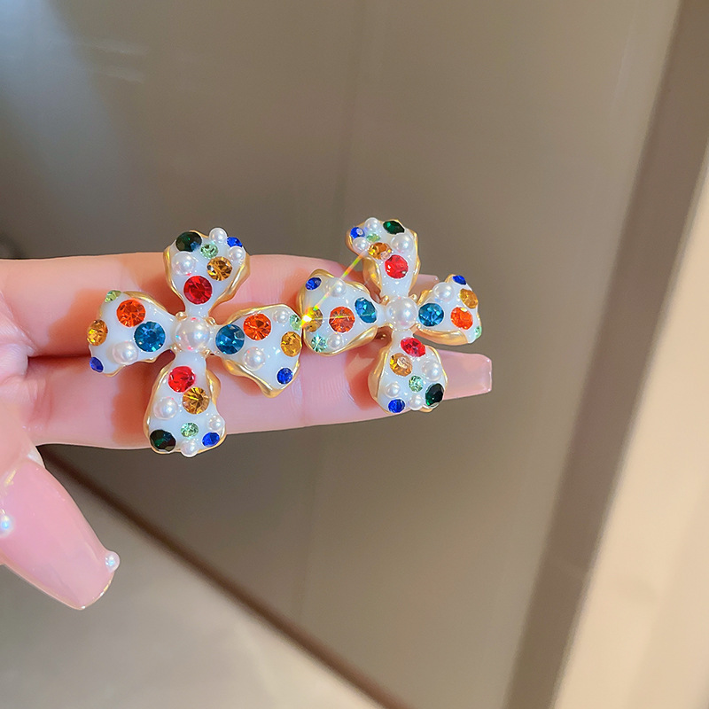 wholesale retro flower earrings