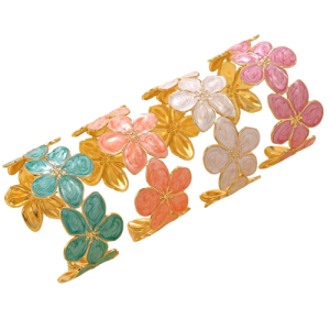 Wholesale drop oil flower stainless steel bracelet for women with a high-end feel